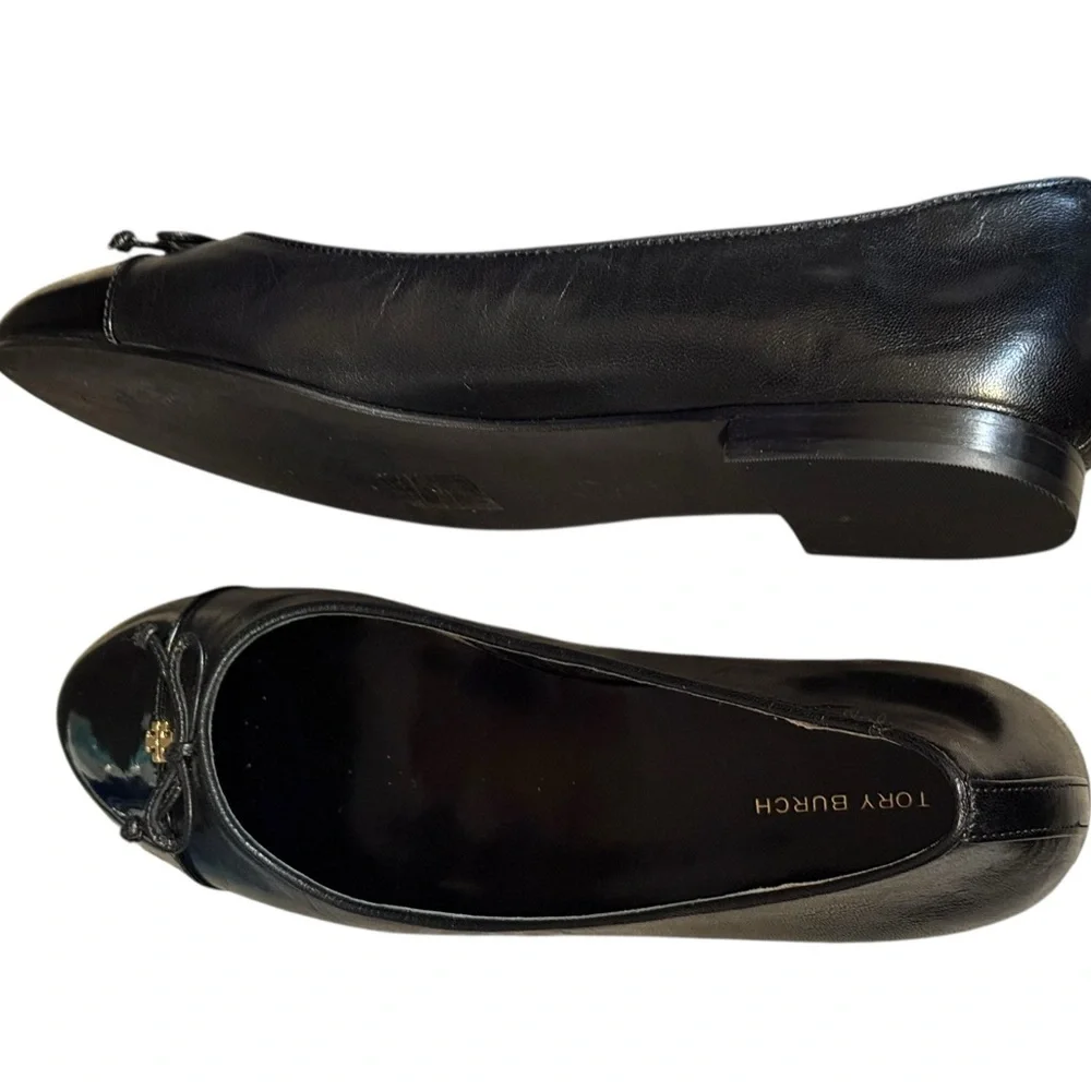 Tory Burch Glossy Black Flats with Bow Detail 9M